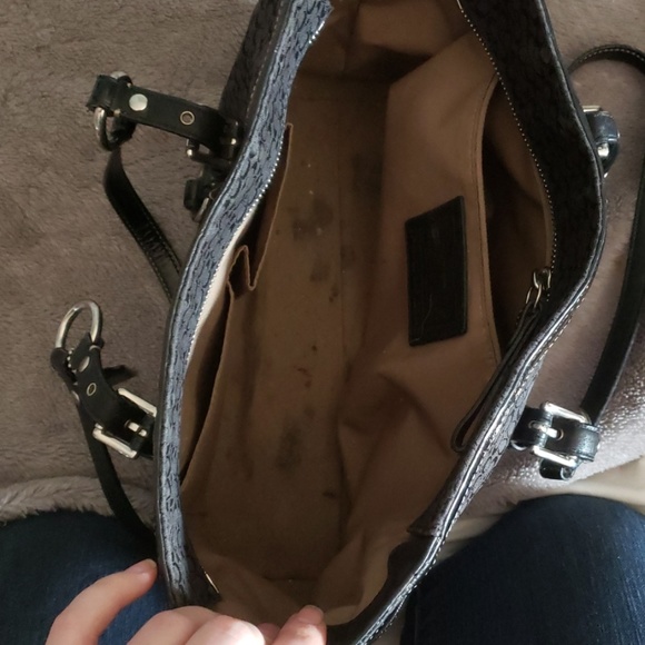 Coach purse - Picture 5 of 6